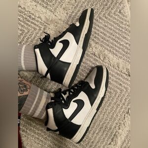 Nike Dunk High Panda women’s 7.5
